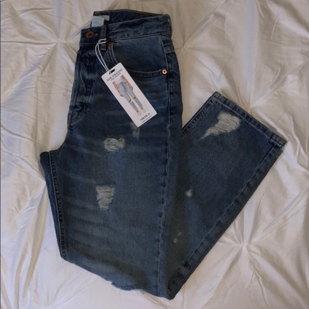 Forever 21 ripped mom jeans